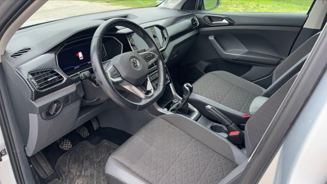 Volkswagen T-Cross image 6