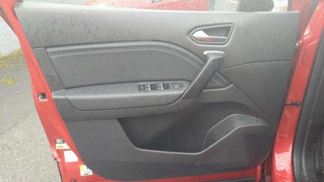 Renault Captur image 8