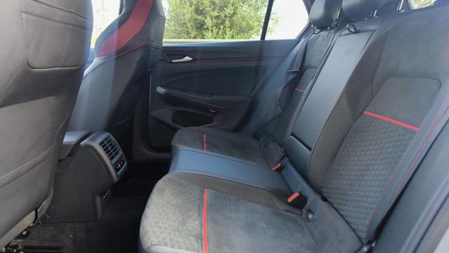 Volkswagen Golf image 7