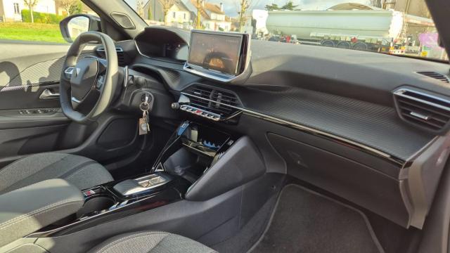 Peugeot 2008 image 5