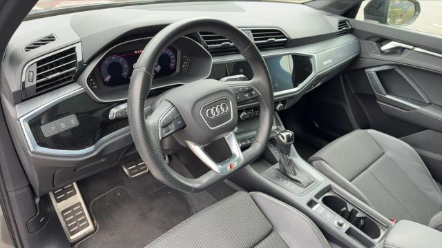 Audi Q3 image 8