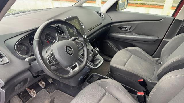Renault Grand Scénic image 3