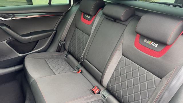 Skoda Octavia image 1