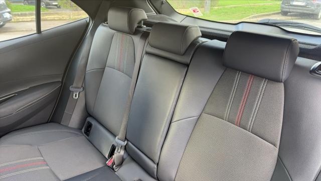 Toyota Corolla image 7