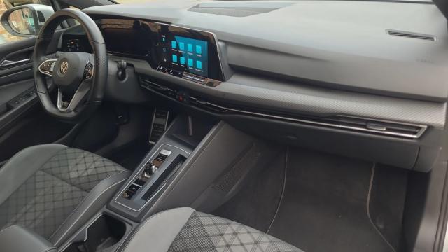 Volkswagen Golf image 4