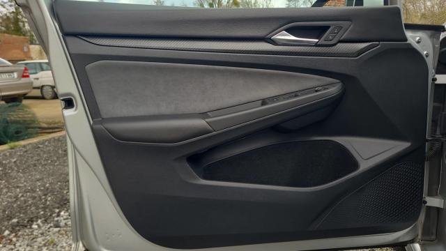 Volkswagen Golf image 5