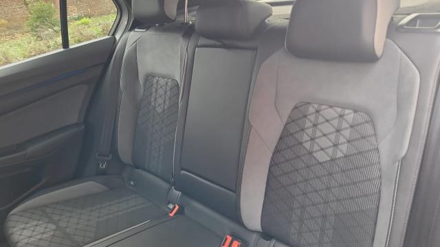 Volkswagen Golf image 3