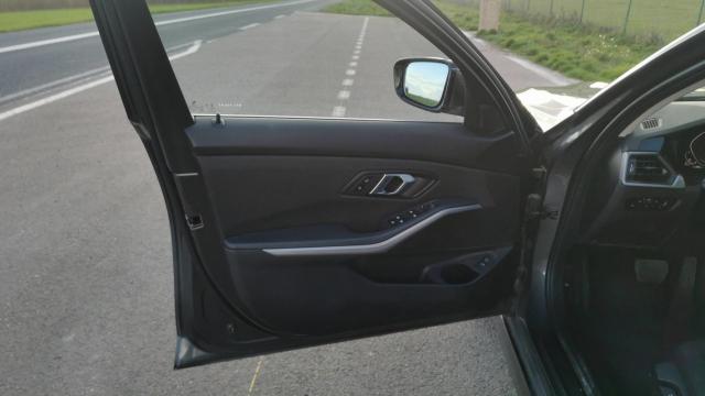 Bmw Série 3 image 3