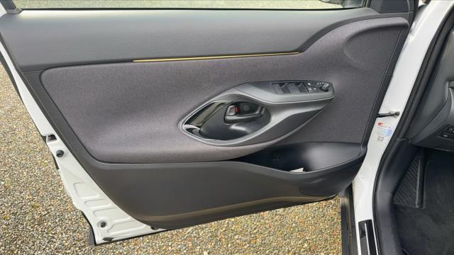 Toyota Yaris Cross image 8