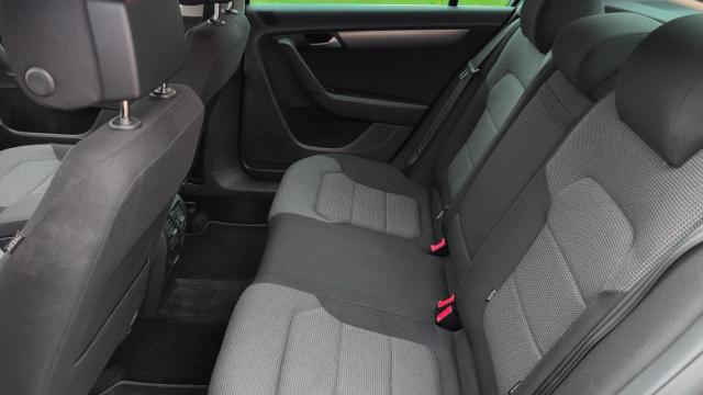 Volkswagen Passat image 4