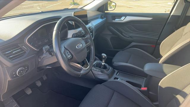 Ford Focus image 6