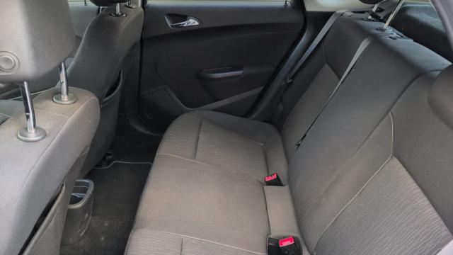 Opel Astra image 6