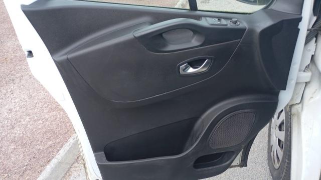 Renault Trafic image 1