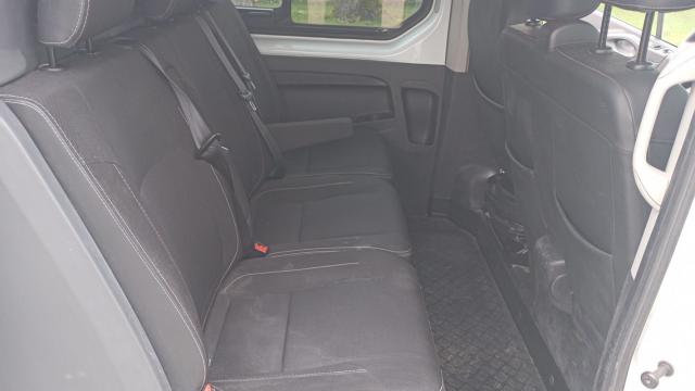 Renault Trafic image 2
