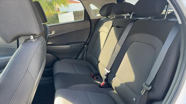 Hyundai Kona image 2