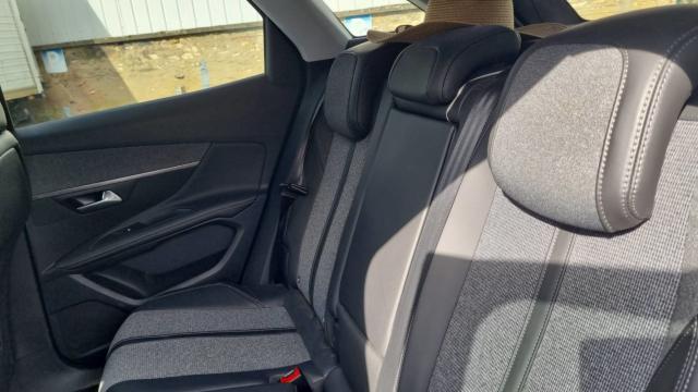 Peugeot 3008 image 1