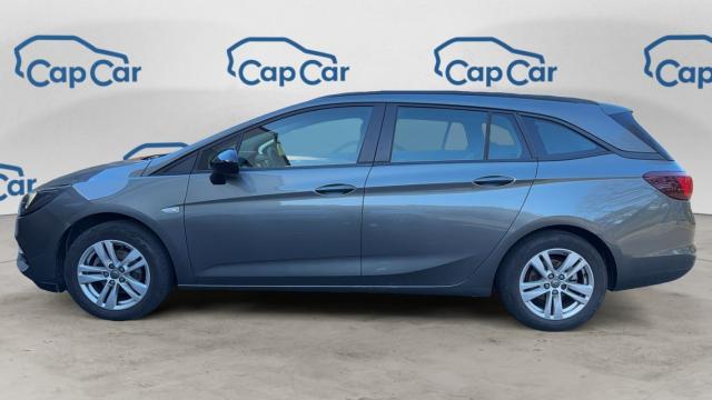 Opel Astra Sports Tourer image 4