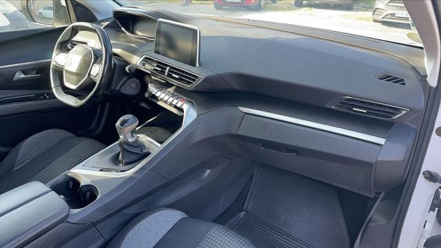 Peugeot 3008 image 4