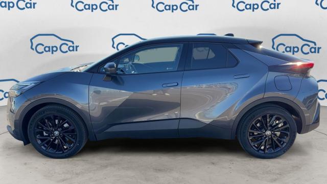 Toyota C-Hr image 8