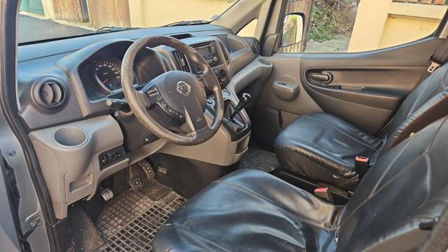 Nissan Nv200 image 3