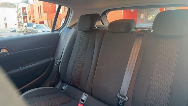 Peugeot 308 image 7