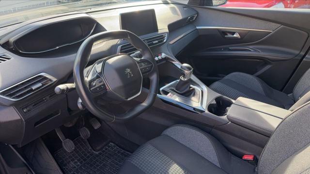 Peugeot 3008 image 7