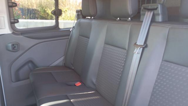 Ford Transit Custom image 9