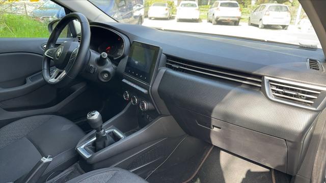 Renault Clio image 6