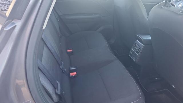 Renault Captur image 3