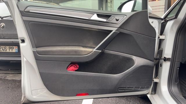 Volkswagen Golf image 3