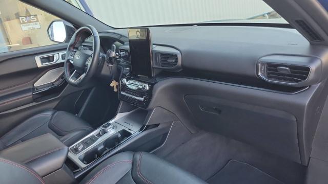 Ford Explorer image 8
