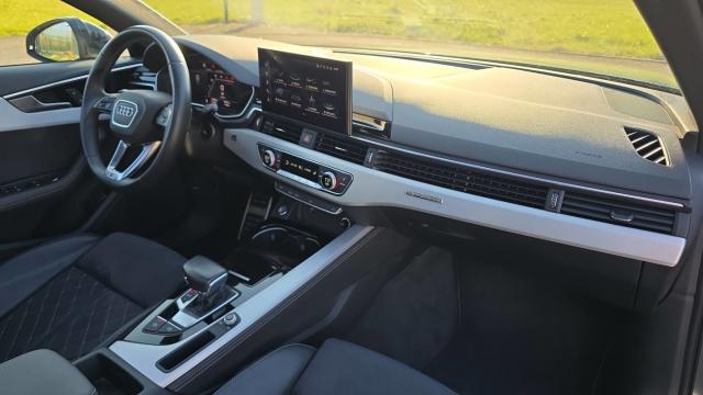 Audi A4 Avant image 6