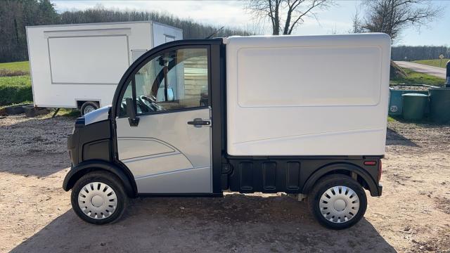 Aixam D-Truck image 3
