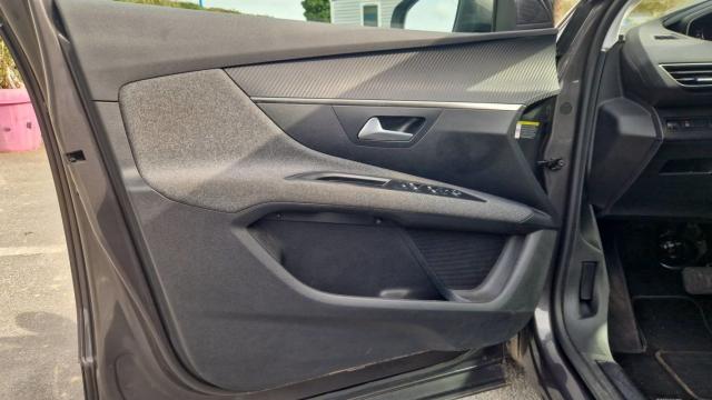 Peugeot 3008 image 6