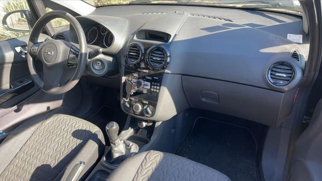 Opel Corsa image 9