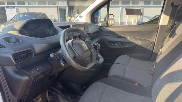 Peugeot Partner image 1