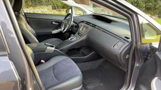 Toyota Prius image 8