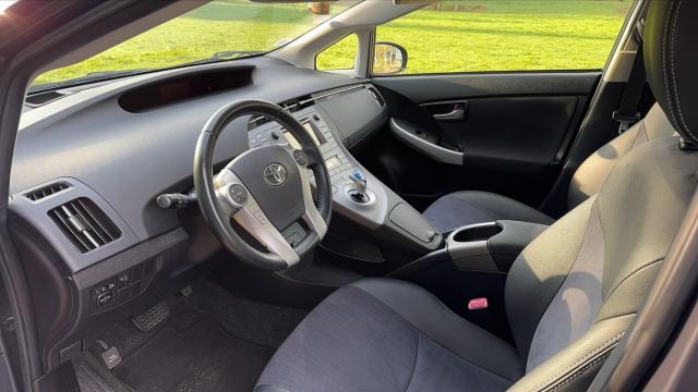 Toyota Prius image 5