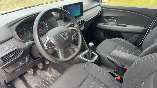 Dacia Sandero image 8