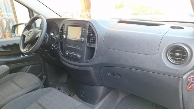Mercedes Benz Vito image 3
