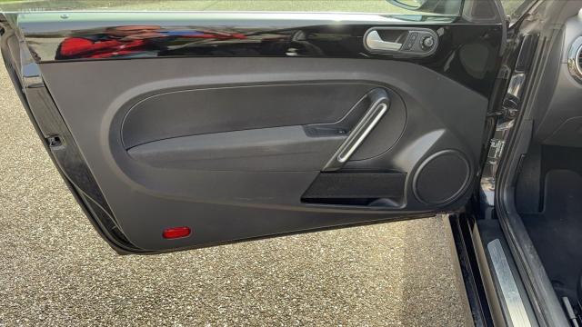 Volkswagen Coccinelle image 7