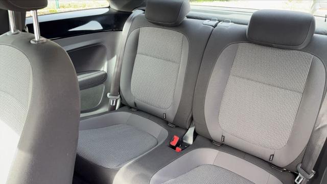 Volkswagen Coccinelle image 5