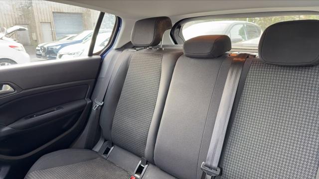 Peugeot 308 image 9