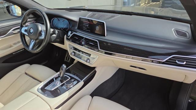 Bmw Série 7 image 4