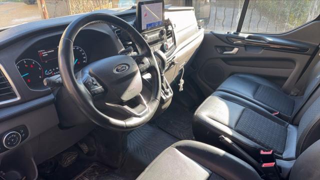 Ford Transit Custom image 3