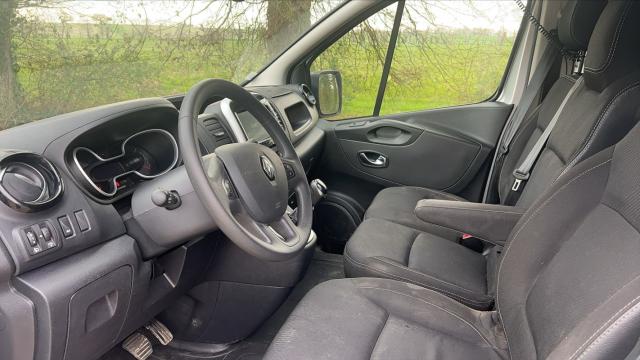 Renault Trafic image 7