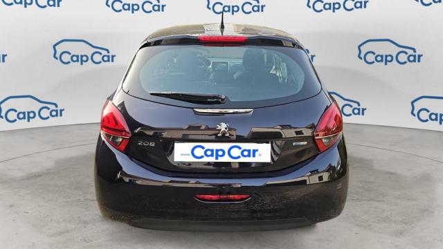 Peugeot 208 image 1