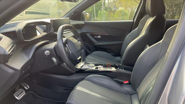 Peugeot 2008 image 7