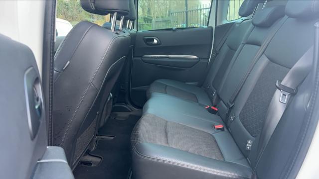 Peugeot 3008 image 4