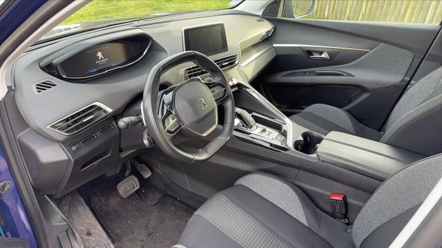 Peugeot 3008 image 9